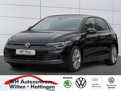 gebraucht VW Golf VIII 1.5 eTSI DSG Style NAVI REARVIEW MATRI