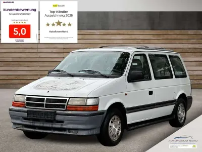 Gebraucht Chrysler Voyager 163 PS (119 kW) 1996 Weiß Van / Kleinbus