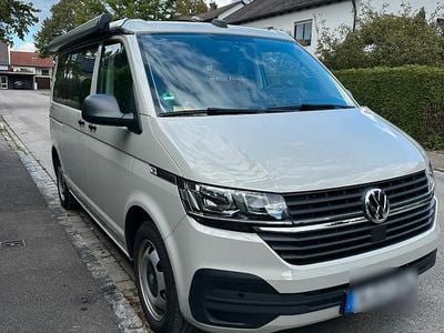Gebraucht VW California Beach 150 PS (110 kW) 2024 Grau Van
