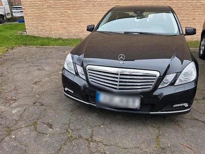 Usata Mercedes E220 173 CV (127 kW) 2009 Nero Berlina