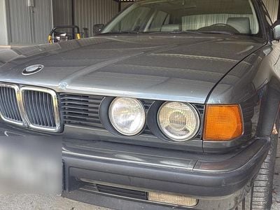 Gebraucht BMW 730 190 PS (139 kW) 1988 Grau Limousine
