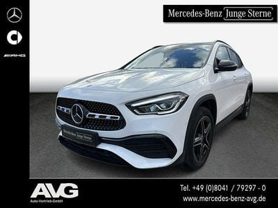 Unilack polarweiß Gebraucht 2023 Mercedes GLA250 AMG line SUV | 39.900 € (Fairer Preis)
