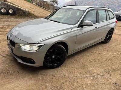 Grau Gebraucht 2019 BMW 320 Advantage Kombi | 25.200 € (Fairer Preis)