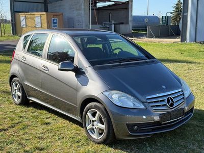 Usata Mercedes A160 95 CV (69 kW) 2010 Grigio Utilitaria
