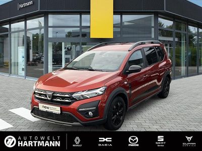 Braun Gebraucht 2022 Dacia Jogger Extreme Van / Kleinbus | 17.350 € (Fairer Preis)