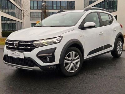 Gebraucht Dacia Sandero Comfort 91 PS (66 kW) 2021 Weiß SUV