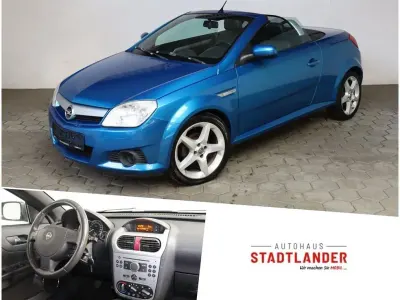 Używany Opel Tigra Basis 90 KM (66 kW) 2005 Niebieski Kabriolet