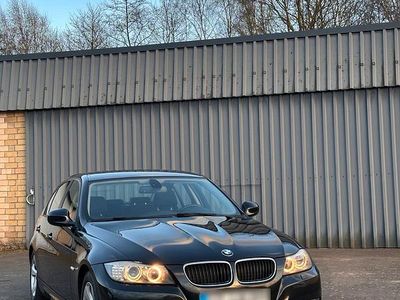 Gebraucht BMW 320 Efficient Dynamics 163 PS (119 kW) 2011 Schwarz Limousine