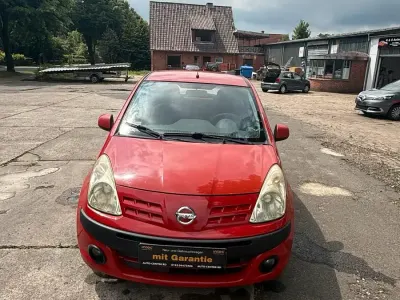 Gebraucht Nissan Pixo Visia 68 PS (50 kW) 2011 Rot Kleinwagen