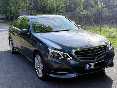 Grau Gebraucht 2015 Mercedes E300 Elegance Limousine | 21.500 € (Teuer)