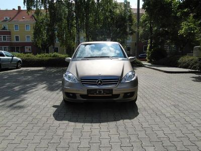 Mercedes A200