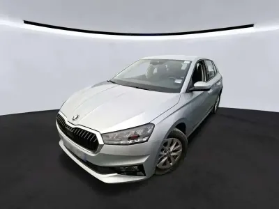 Usata Skoda Fabia Selection 80 CV (58 kW) 2023 Argento Utilitaria