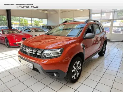 Gebraucht Dacia Duster Journey 101 PS (74 kW) 2023 Orange SUV