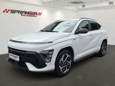 Neu Hyundai Kona GO! 179 PS (131 kW) 2026 Weiss SUV