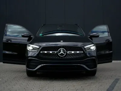 Gebraucht Mercedes GLA250 AMG line 224 PS (164 kW) 2022 Schwarz SUV