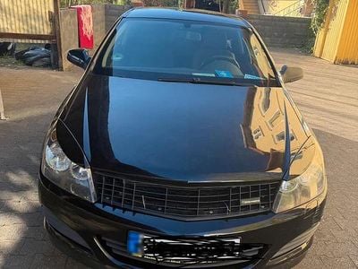 Usata Opel Astra 75 CV (55 kW) 2005 Nero Utilitaria