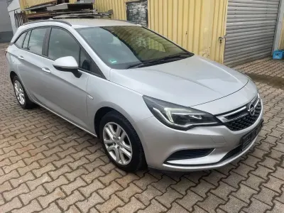 Gebraucht Opel Astra Dynamic 110 PS (80 kW) 2016 Silber Kombi
