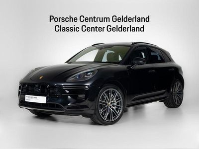 Schwarz Gebraucht 2020 Porsche Macan Turbo SUV | 79.900 €