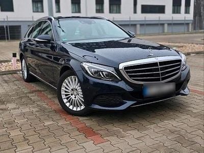 Gebraucht Mercedes C300e Exclusive 231 PS (169 kW) 2015 Blau Kombi