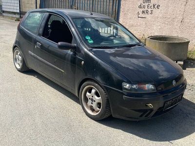 gebraucht Fiat Punto Nichtraucher, Bremsen, Reifen, Zahnriemen TÜV NEU