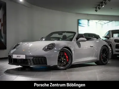 Gebraucht Porsche 992 541 PS (397 kW) 2026 Grau Cabrio
