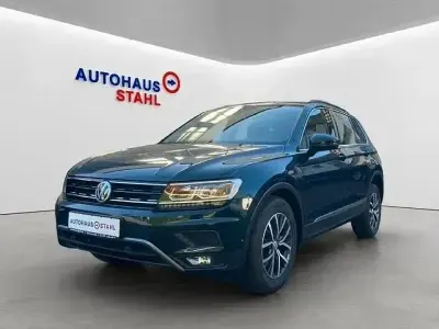 Gebraucht VW Tiguan Comfortline 150 PS (110 kW) 2017 Grün SUV