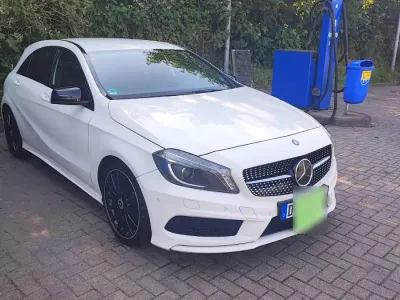 Gebraucht Mercedes A200 AMG line 136 PS (100 kW) 2015 Weiß Kleinwagen