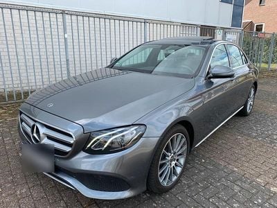 Usata Mercedes E220 194 CV (142 kW) 2018 Grigio Berlina