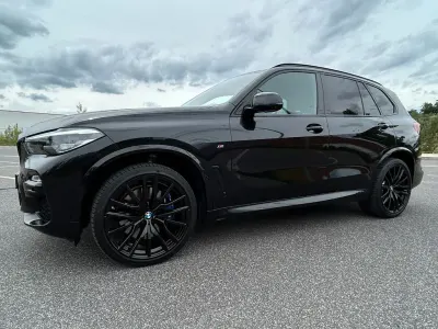 Gebraucht BMW X5 M50 Sport Line 530 PS (389 kW) 2021 Schwarz SUV