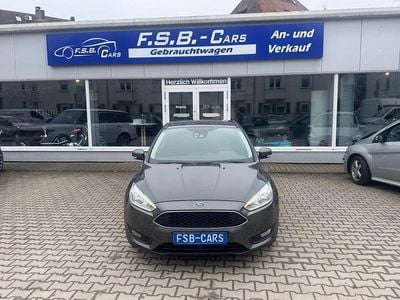 Gebraucht Ford Focus Business Edition 125 PS (91 kW) 2017 Grau Limousine
