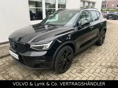 Gebraucht Volvo XC40 Plus 163 PS (119 kW) 2024 Schwarz SUV