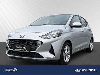 Gebraucht Hyundai i10 Trend 67 PS (49 kW) 2021 Silber Kleinwagen