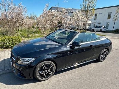 Gebraucht Mercedes C200 AMG 197 PS (144 kW) 2023 Schwarz Cabrio