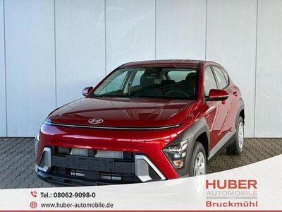 Neu Hyundai Kona Comfort 101 PS (74 kW) 2025 Shimmering silver SUV
