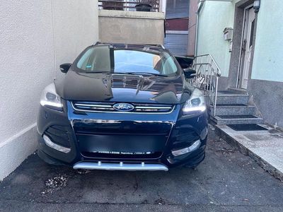 Gebraucht Ford Kuga SYNC Edition 179 PS (131 kW) 2015 Schwarz SUV