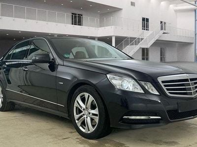 Usata Mercedes E350 265 CV (194 kW) 2010 Nero Berlina