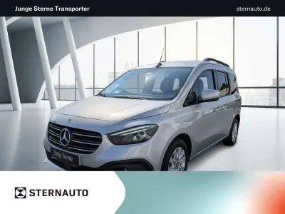 Gebraucht Mercedes T180 Progressive 116 PS (85 kW) 2023 Helvinsilber metallic Van / Kleinbus