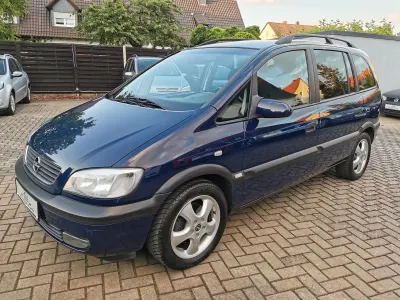 Brugt Opel Zafira Elegance 116 HK (85 kW) 2000 Blå MPV