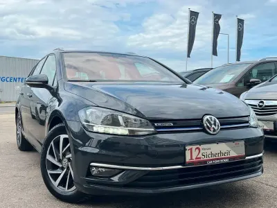 Używany VW Golf VII Sound 131 KM (96 kW) 2017 Szary Kombi