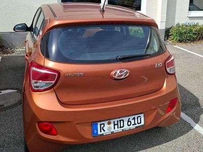 Orange Gebraucht 2014 Hyundai i10 Edition Kleinwagen | 6.500 € (Etwas zu teuer)