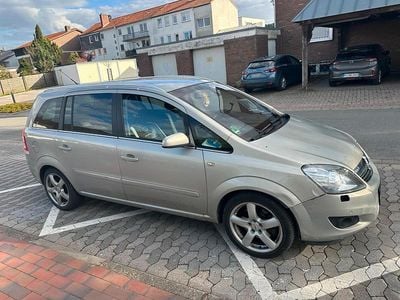Gebraucht Opel Zafira 180 PS (132 kW) 2008 Grau Van / Kleinbus
