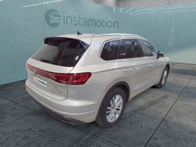 Gebraucht VW Touareg 231 PS (169 kW) 2024 Beige SUV