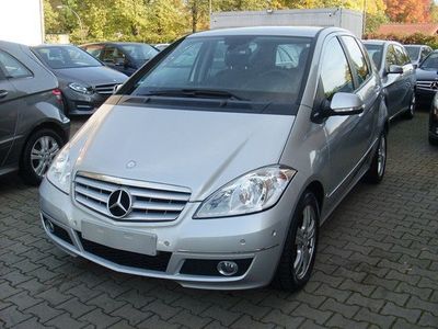 Gebraucht Mercedes A160 Avantgarde 95 PS (69 kW) 2009 Silber Limousine
