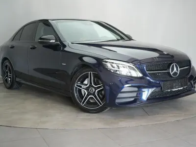 Gebraucht Mercedes C220 AMG 194 PS (142 kW) 2020 Cavansitblau Limousine