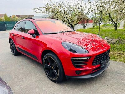 Gebraucht Porsche Macan 252 PS (185 kW) 2018 Rot SUV