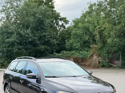 Gebraucht VW Passat 140 PS (102 kW) 2011 Grau Kombi