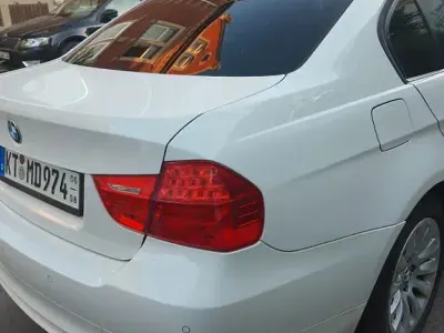 Gebraucht BMW 318 143 PS (105 kW) 2010 Weiß Limousine
