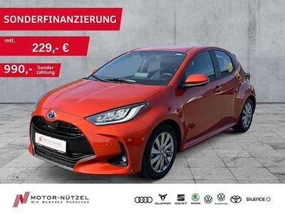 Usata Toyota Yaris Hybrid 116 CV (85 kW) 2022 Arancione Utilitaria