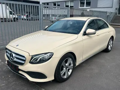 Gebraucht Mercedes 200 150 PS (110 kW) 2019 Limousine