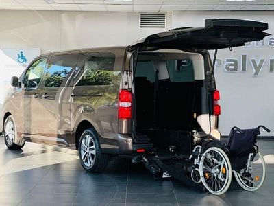 Braun Gebraucht 2017 Peugeot Traveller Active Van / Kleinbus | 31.950 €